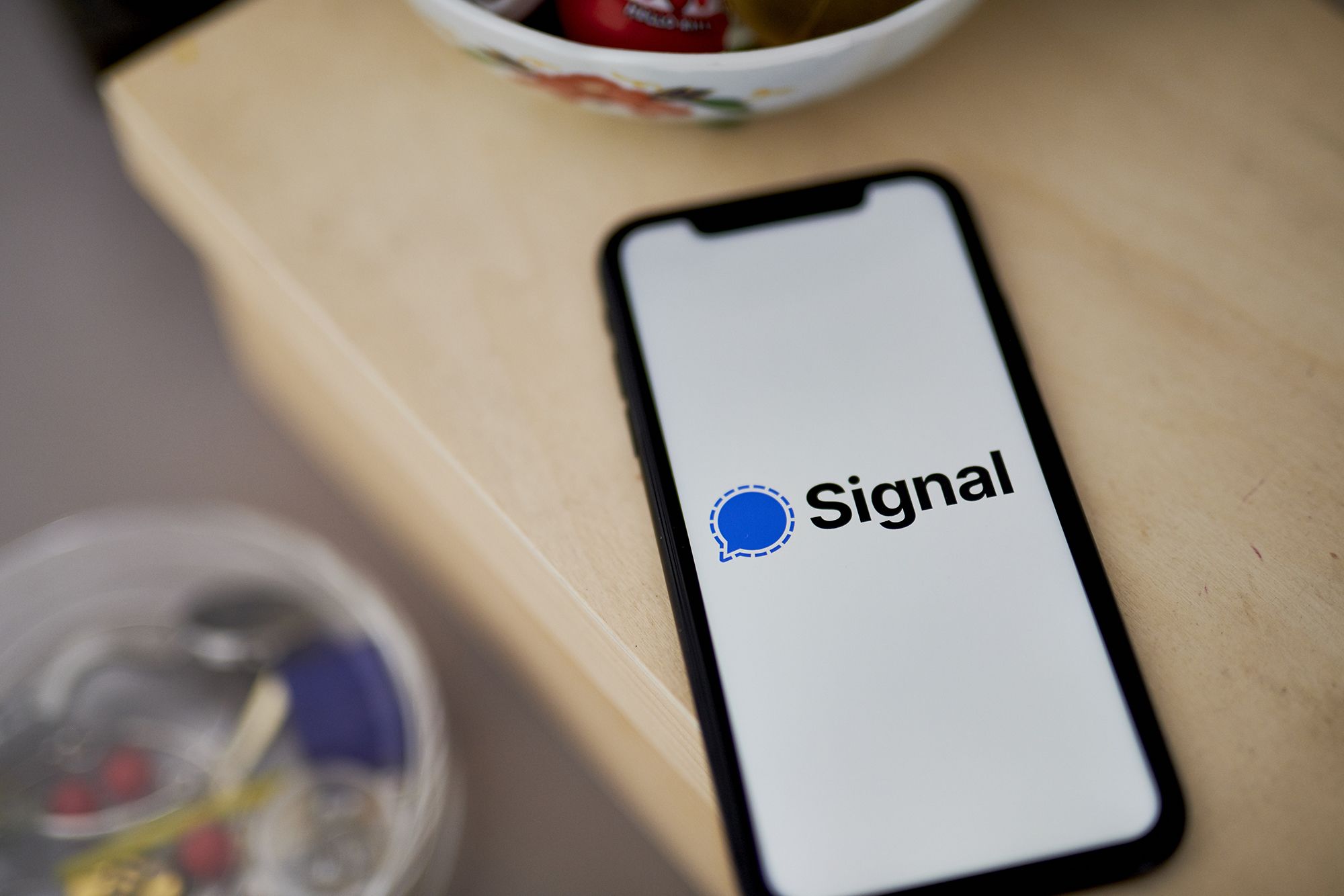 Signal storage space